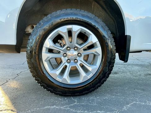 Used 2022 Chevrolet Silverado 1500 LTZ w/ LTZ Premium Package image 20