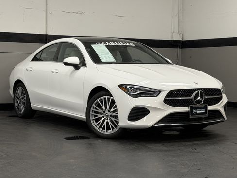 Certified 2025 Mercedes-Benz CLA 250 image 2
