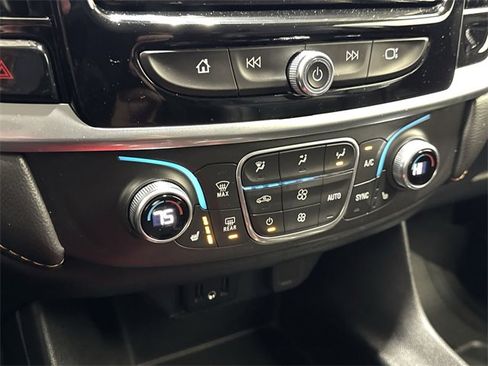 Used 2020 Chevrolet Traverse LT w/ LPO, Floor Liner Package image 21