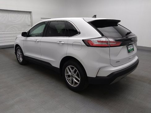 Used 2024 Ford Edge SEL image 3