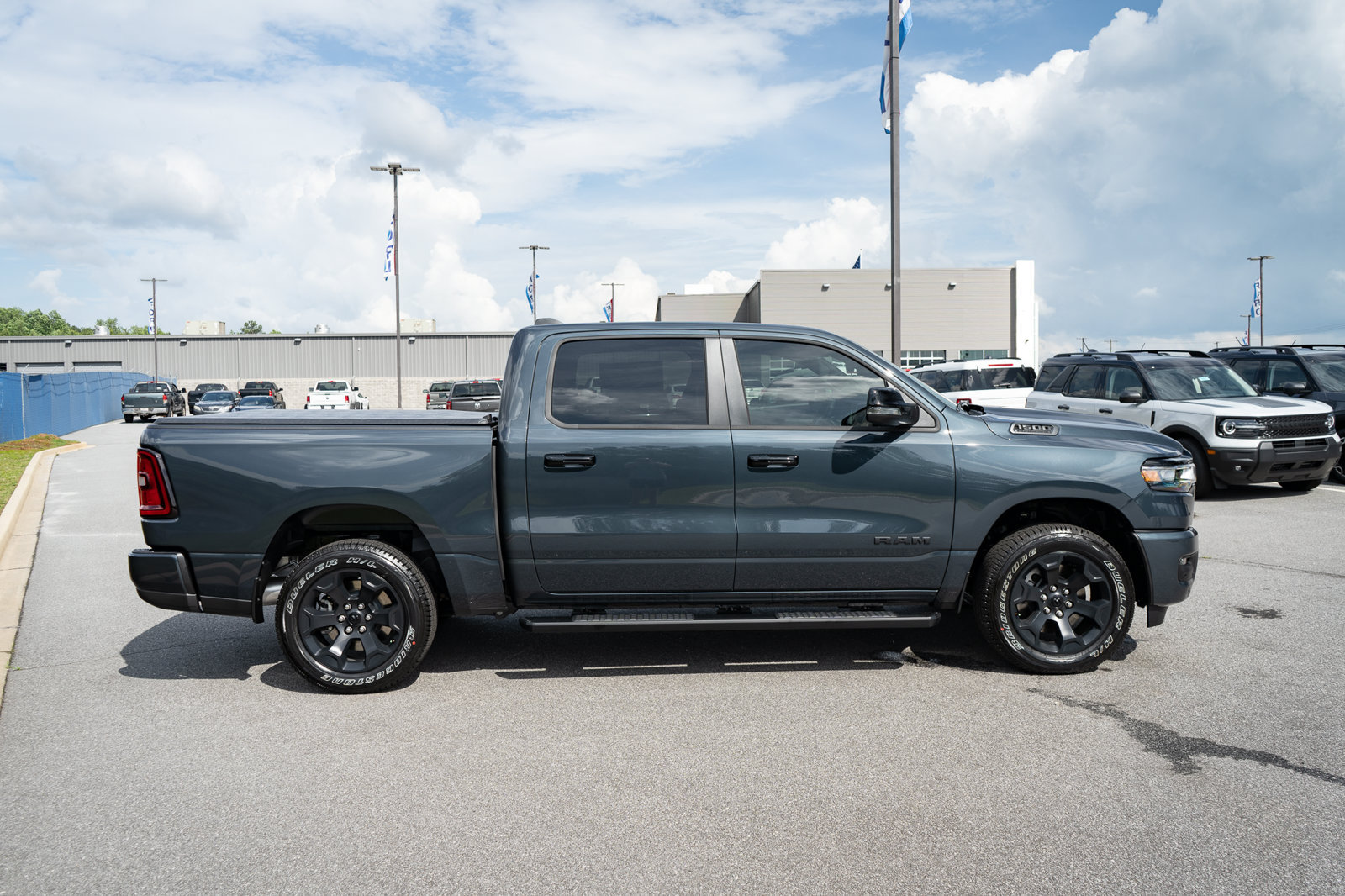 New 2026 RAM 1500 Big Horn w/ Night Edition AWD/4WD image 11
