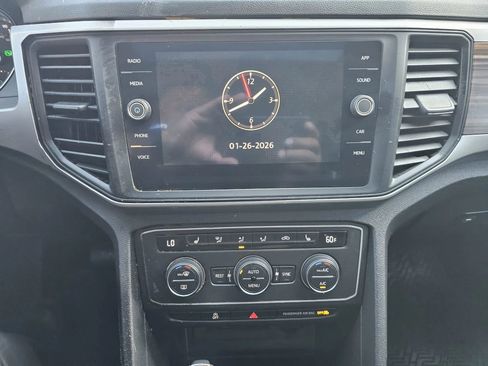 Used 2021 Volkswagen Atlas SE w/ Panoramic Sunroof Package FWD image 25
