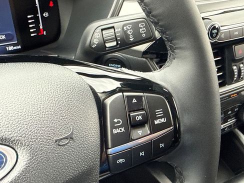Used 2023 Ford Escape Active AWD/4WD image 25