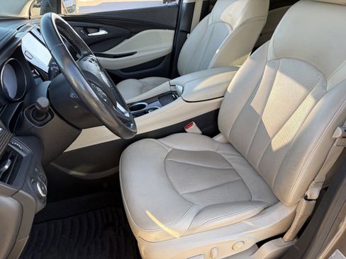 Certified 2019 Buick Envision Essence w/ LPO, Active Package FWD image 21