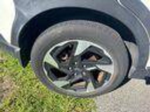 Used 2024 Subaru Crosstrek 2.5i Limited AWD/4WD image 16