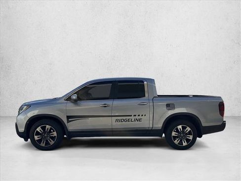 Used 2018 Honda Ridgeline RTL-T image 4
