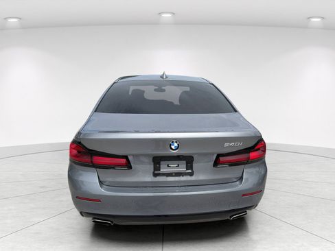 Used 2023 BMW 540i w/ Convenience Package RWD image 5