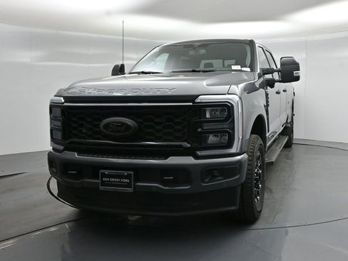 New 2026 Ford F350 Lariat w/ Black Appearance Package AWD/4WD image 55