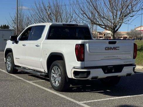 Used 2023 GMC Sierra 1500 Denali image 4