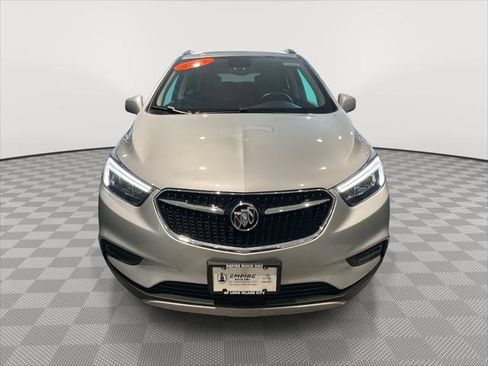 Used 2022 Buick Encore Preferred w/ Safety Package image 2
