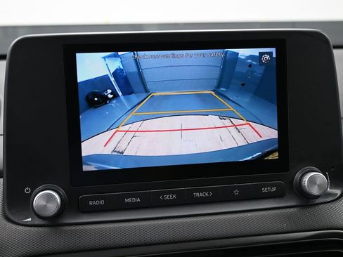 Used 2023 Hyundai Kona SE image 22