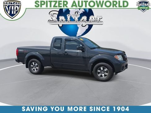 Used 2011 Nissan Frontier PRO-4X AWD/4WD image 2