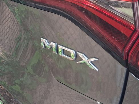 Used 2022 Acura MDX SH-AWD image 4