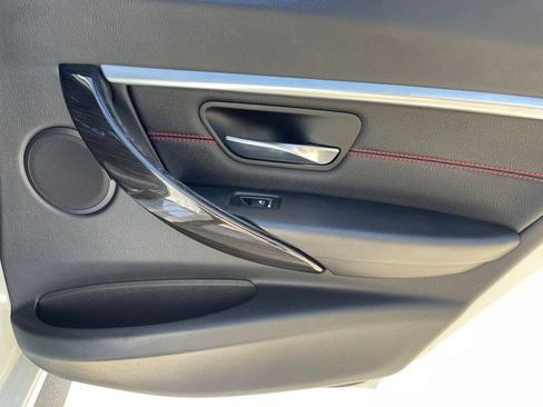 Used 2017 BMW 330i Sedan RWD image 26