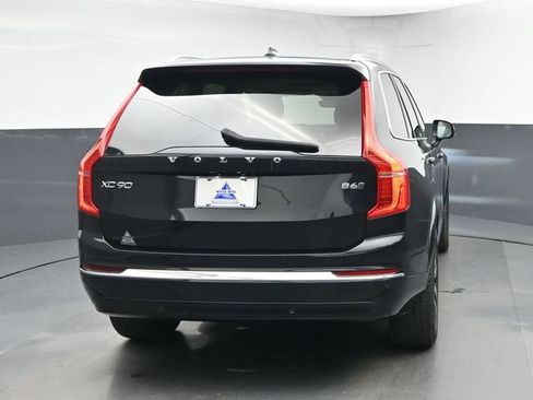 Used 2023 Volvo XC90 B6 Plus w/ Protection Package AWD/4WD image 8