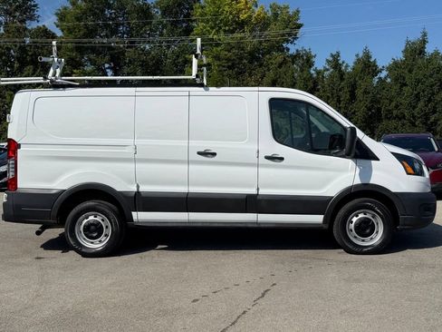 Used 2022 Ford Transit 250 Low Roof w/ Load Area Protection Package RWD image 6