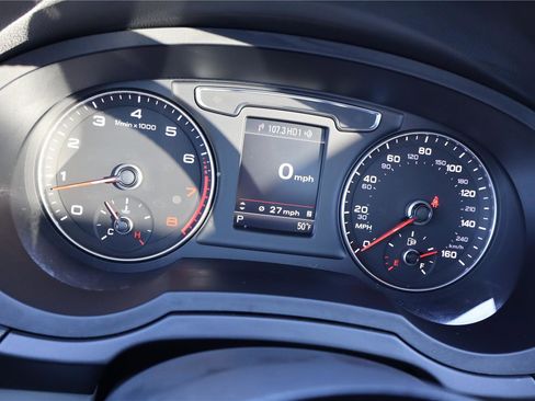 Used 2018 Audi Q3 2.0T Premium Plus image 18