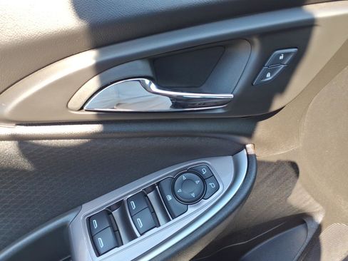 Used 2025 Chevrolet Malibu RS FWD image 9