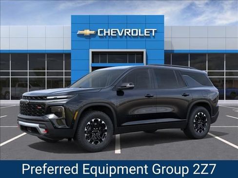 New 2027 Chevrolet Traverse Z71 w/ Enhanced Driving Package AWD/4WD image 2