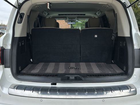 Used 2023 INFINITI QX80 Premium Select w/ Cargo Package image 7