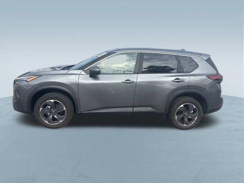 Used 2025 Nissan Rogue SV FWD image 4