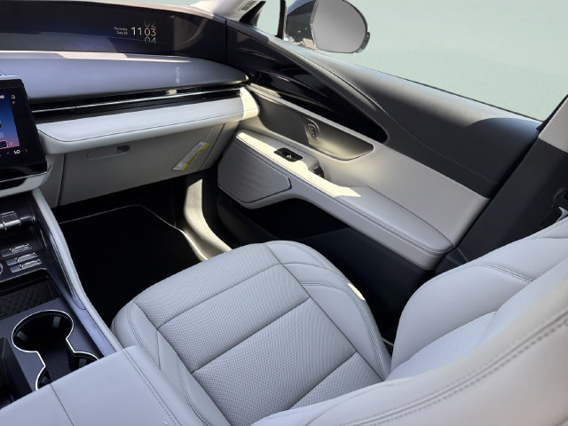 New 2026 Lincoln Nautilus Premier w/ Equipment Group 102A AWD/4WD image 38