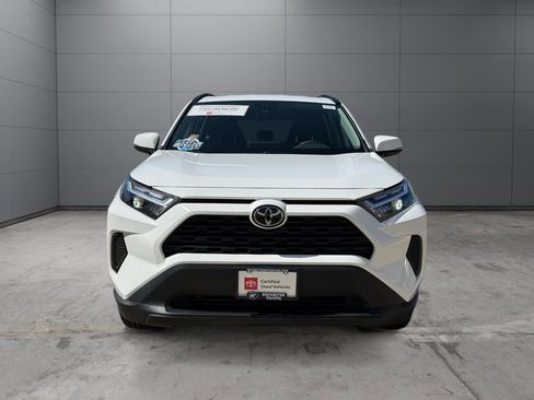 Certified 2025 Toyota RAV4 XLE AWD/4WD image 8