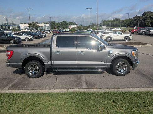 Used 2021 Ford F150 Lariat RWD image 2