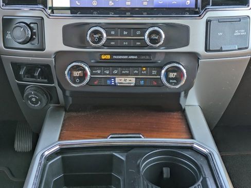 Used 2022 Ford F250 King Ranch w/ King Ranch Ultimate Package image 21