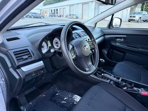 Used 2012 Subaru Impreza 2.0i Sport Premium AWD/4WD image 17