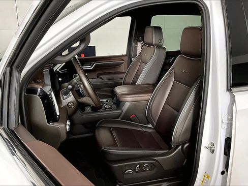 Certified 2024 GMC Sierra 1500 Denali w/ Denali Reserve Package image 8