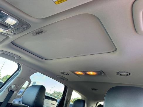 Used 2020 Kia Telluride EX AWD/4WD image 18