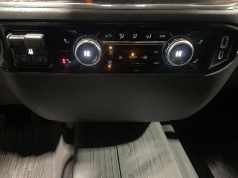 Certified 2024 GMC Sierra 1500 Elevation AWD/4WD image 4