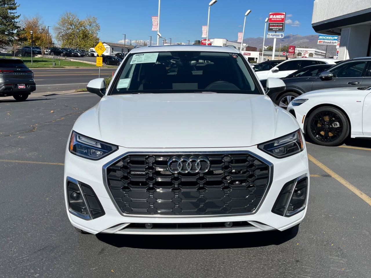 Used 2024 Audi Q5 e Premium w/ Convenience Package AWD/4WD image 9