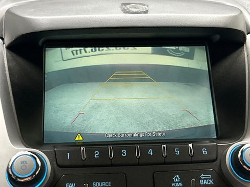 Used 2017 Chevrolet Equinox Premier w/ Enhanced Convenience Package FWD image 18