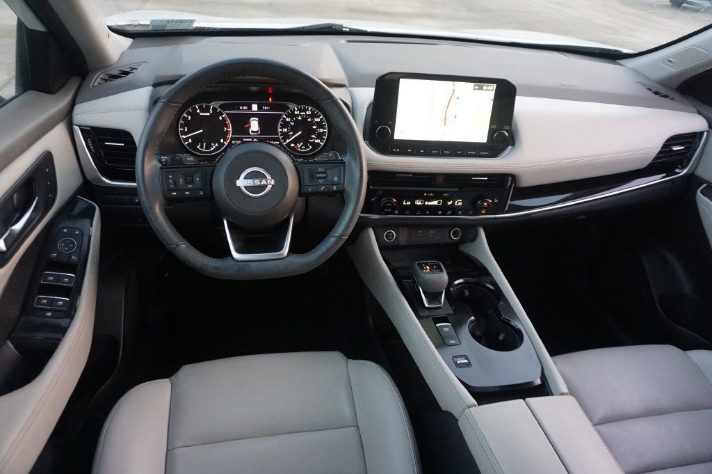 Used 2023 Nissan Rogue SL w/ SL Premium Package FWD image 6