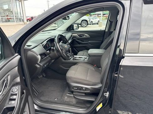 Used 2019 Chevrolet Traverse LT AWD/4WD image 14