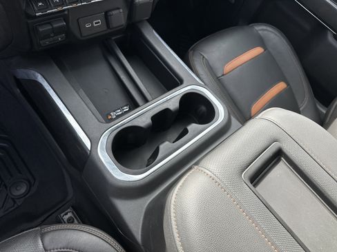 Used 2020 GMC Sierra 1500 AT4 w/ AT4 Premium Package image 33