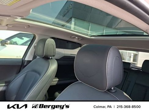 Used 2023 Hyundai Ioniq 5 Limited w/ Cargo Package AWD/4WD image 16