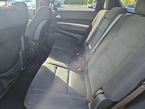 Used 2019 Dodge Durango SXT image 21