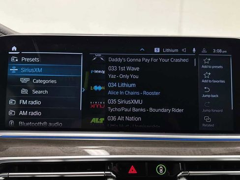 Used 2023 BMW X5 xDrive45e w/ M Sport Package image 32