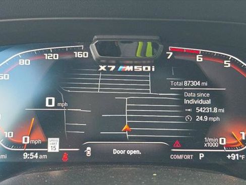 Used 2020 BMW X7 M50i AWD/4WD image 18