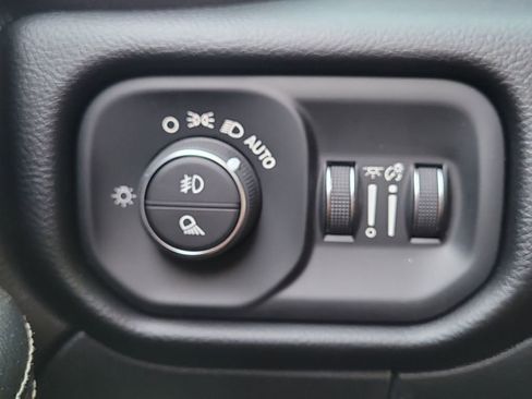 New 2026 RAM 2500 Laramie image 28