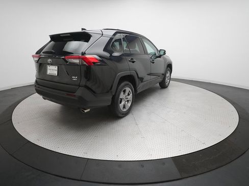 Used 2025 Toyota RAV4 XLE image 36