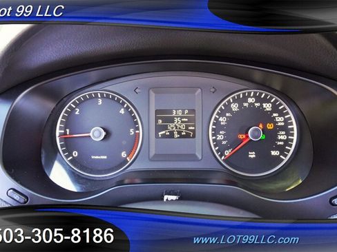 Used 2012 Volkswagen Jetta TDI FWD image 20