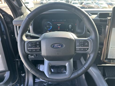 Used 2024 Ford F150 Lightning Lariat image 18