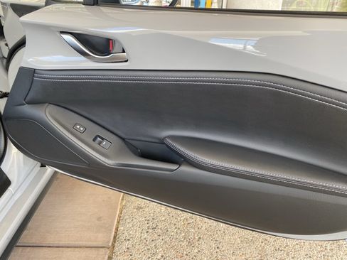 New 2026 MAZDA MX-5 Miata Club w/ Interior Package RWD image 32