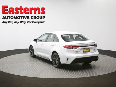 Used 2025 Toyota Corolla SE image 64