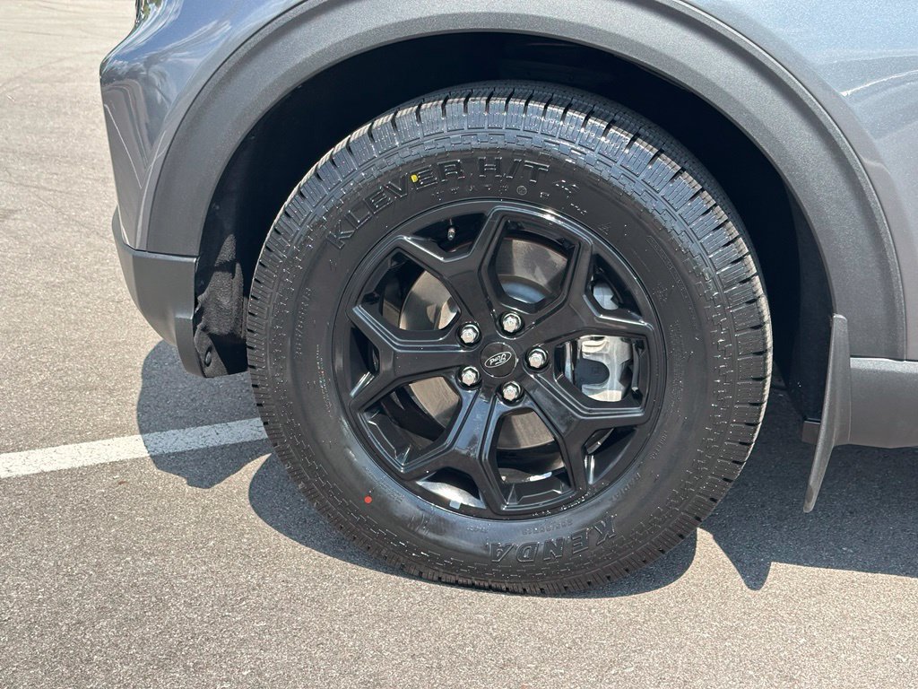 Used 2023 Ford Explorer Timberline w/ Timberline Technology Package AWD/4WD image 12
