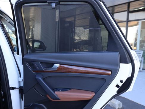 Used 2022 Audi Q5 2.0T Prestige image 24